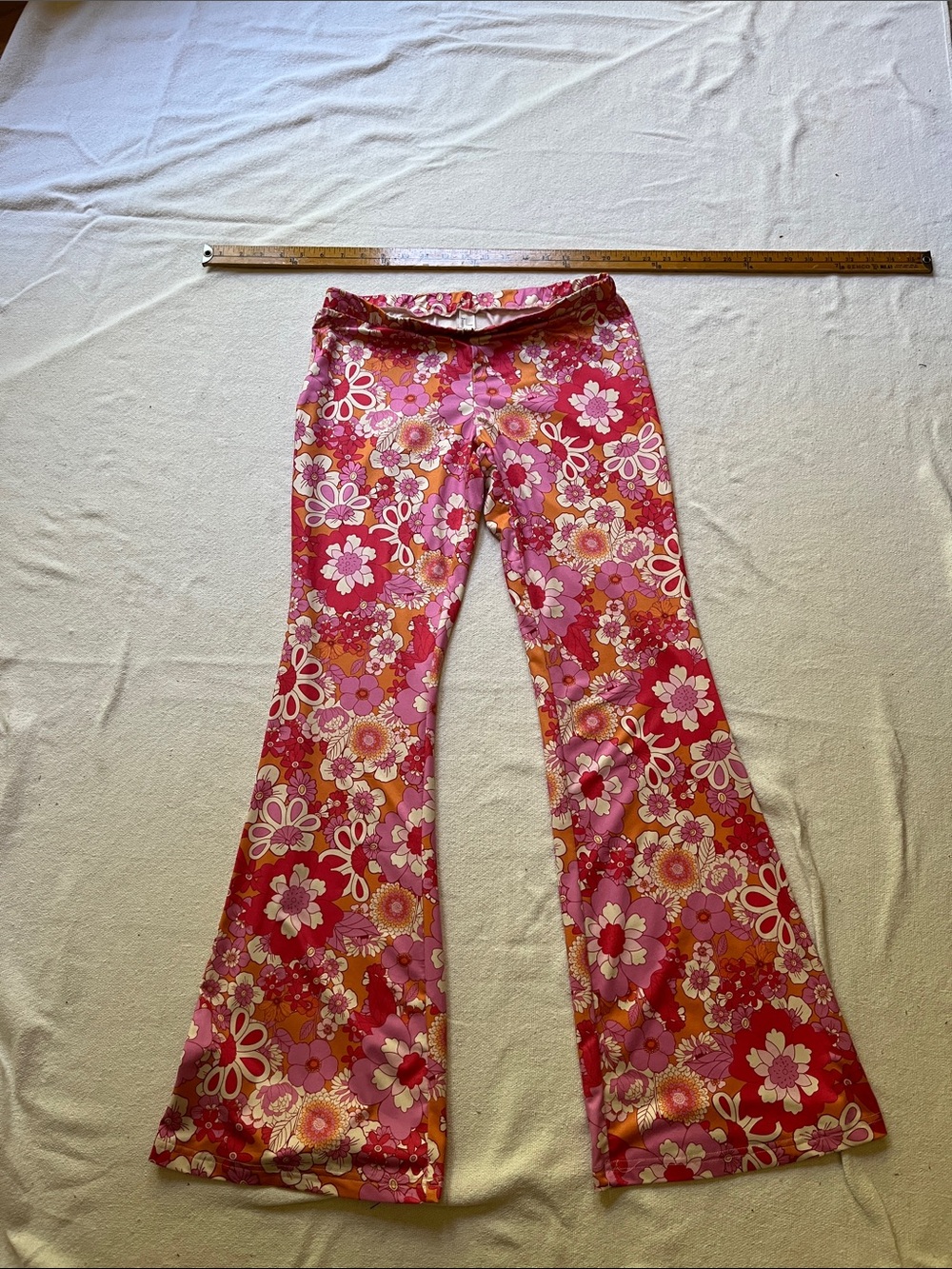 Floral Stretch Flare Pants in Pink